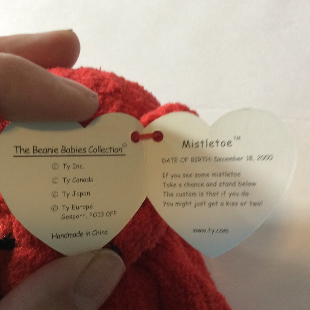 Ty Beanie Baby Lot  Mistletoe, Huggy, Romance & Cashew - Picture 4 of 10